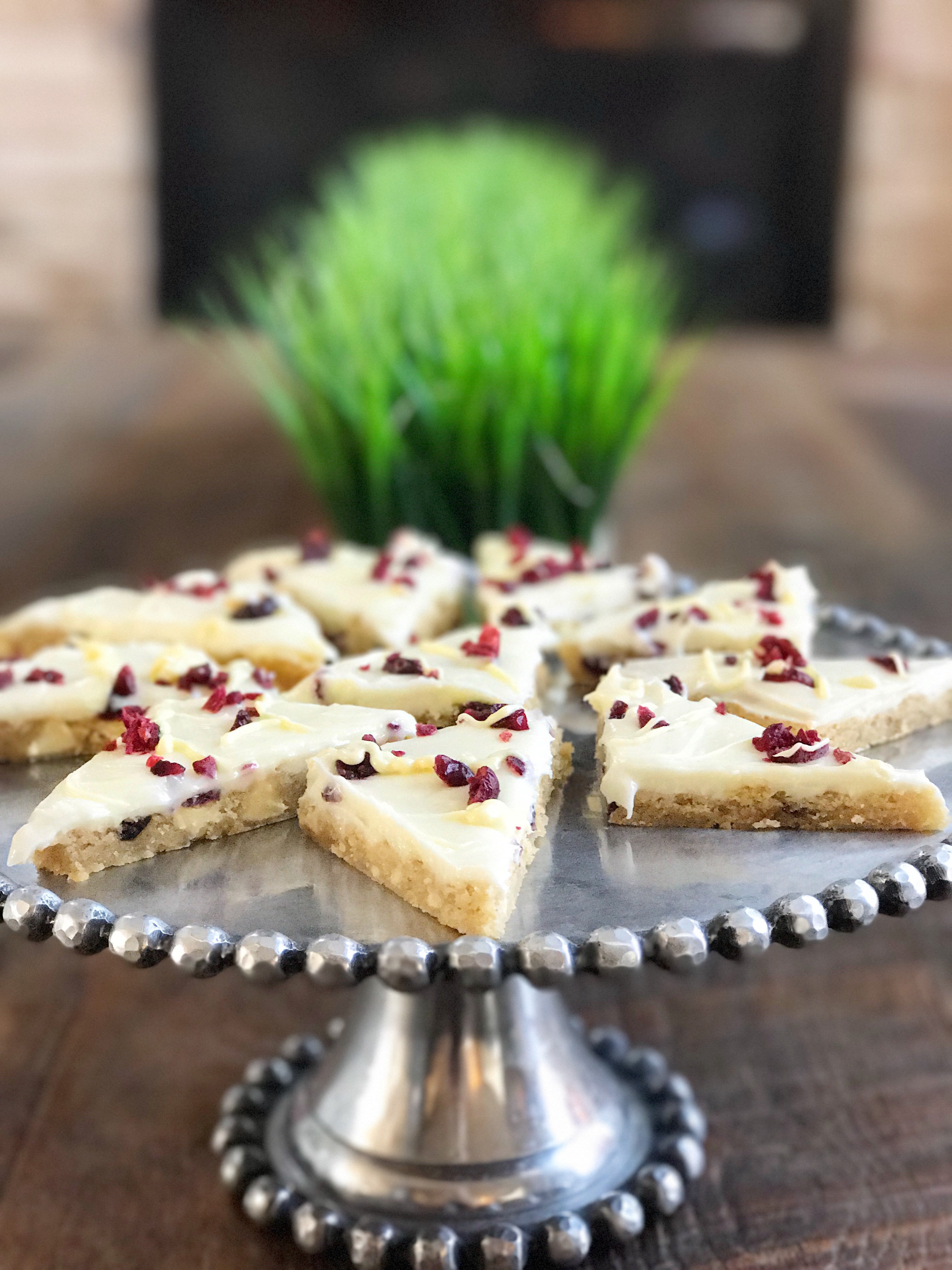  how to make your own Starbucks copycat cranberry bliss bars in this healthy dessert recipe