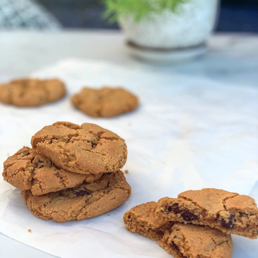 Gluten-Free Peanut Butter Chocolate Chip Cookies (Dairy-Free) - MamaShire